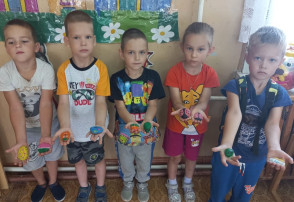 День раскрашенного камушка День раскрашенного камушка.