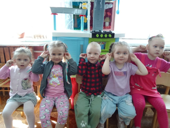 Занимаемся самомассажем Занимаемся самомассажем.